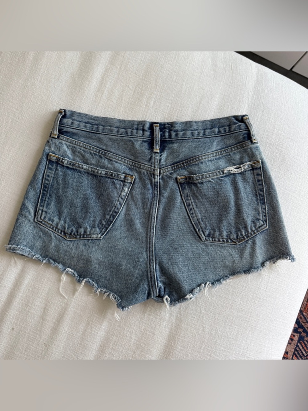 AGOLDE Parker Vintage Cut Off Short | Dark Swapmeet | Size 26 - Picture 2 of 8